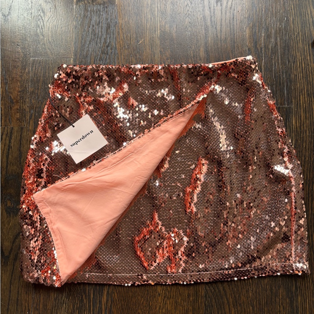 superdown Sequin Mini Skirt in rose gold/pink